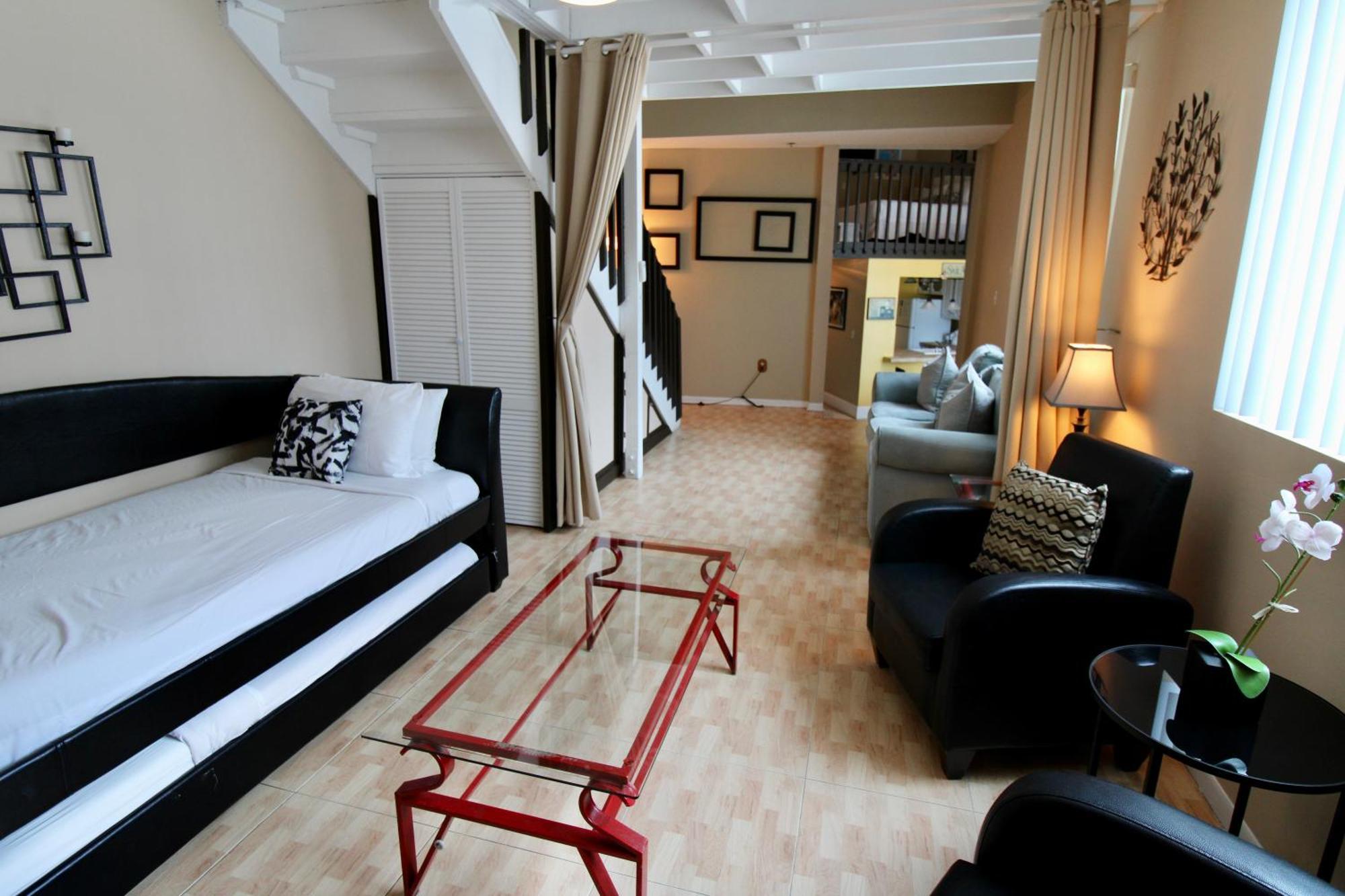 Castle L1 Double-Loft Condo With Beach Access, Pool, Tennis And Free Parking! Miami Beach Exterior photo